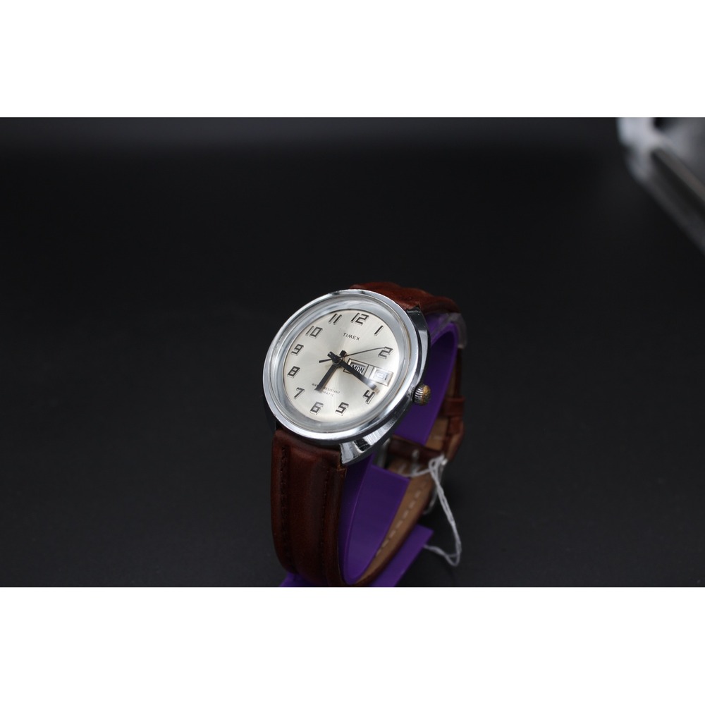 Vintage Timex Automatic Day-Date Men's Watch – Silver Dial, New Leather Strap